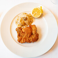 銀座 ハプスブルク・ファイルヒェン - Ungarn Schnitzel vom Schwein