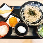 ゆで太郎 - 料理写真:月見芋そば、コロッケ、海老天ぷら