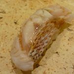 鮨ふじ田 - 炙りは炭火