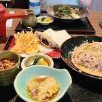 手打そば・天ぷら いいだや - 