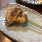 炭火焼鳥 大笑 - 手羽先