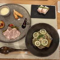 エヴァム・エヴァ・ヤマナシ・アジ - 