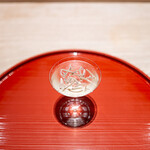 肉屋 田中 -  トマトコンソメと蓴菜