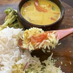 ヤムヤムカデー - 混ぜるところでおいしさも変化して幸せ。