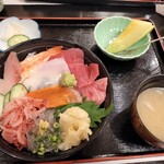 御食事処 大漁市場 - 