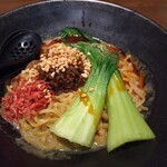 札幌担々麺なり屋 - 