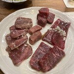炭火焼肉ホルモン うしごろ 中目黒店 - 
