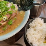 横濱ラーメン あさが家 - 