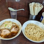 ラーメン二郎 - 