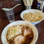 ラーメン二郎 - 