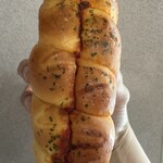 CAMPAGNE - 料理写真:ウインナーのパン