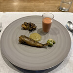 シャントレル - 4皿目
      ・メヒカリ、舞茸、枝豆のベニエ
      ・ガスパチョ
      ・茄子のピューレ