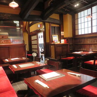 五代目 野田岩 麻布飯倉本店 - 古式ゆかしき。