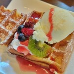 Cafe' Y's Garden - 