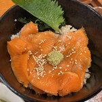 マキバ スタイル - 漬けサーモン丼