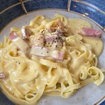 ビアホフ ガンバリウス - カルボナーラ