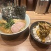 横浜ラーメン 渡来武 総本店