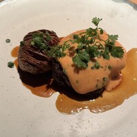 ザ タヴァン グリル＆ラウンジ - 