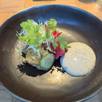 ザ タヴァン グリル＆ラウンジ - 