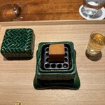 東山 吉寿 - チーズ燻製、自家製ハイボール