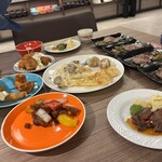 TAOYA - 料理写真:夕食ビュッフェのラインナップ