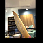 SARÒ - 意外と中ふわっとしてます　小麦の味が大変美味しい　　SAROさんの料理に合ってます　　byまみこまみこ