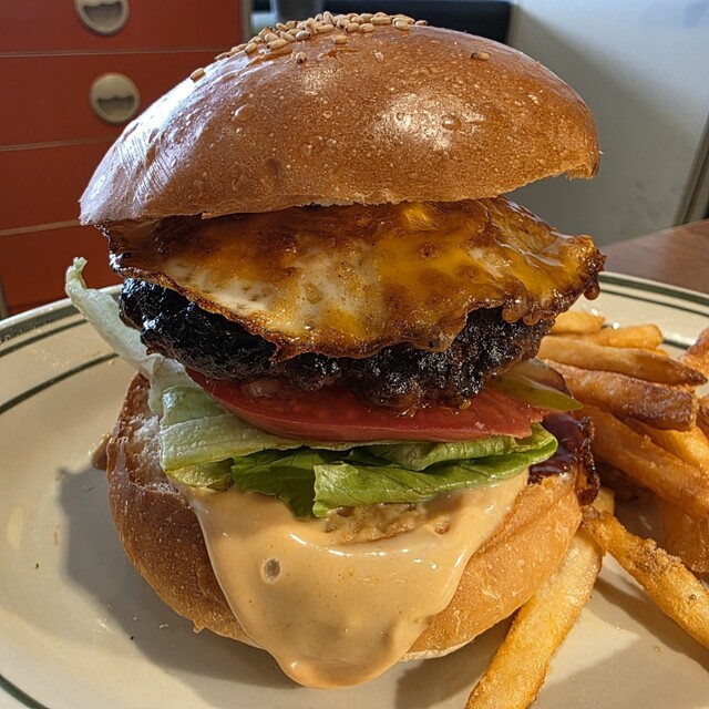 メアリーバーガー （MARY BURGER） - 都立家政/ハンバーガー | 食べログ