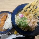 資さんうどん 南津守店 - 