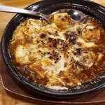 大衆スタンド 神田屋 - 焼きチーズ麻婆豆腐