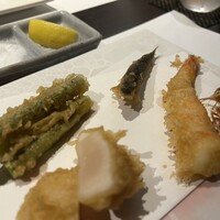 神楽坂 よこ田 - アスパラ、稚鮎、車海老、帆立