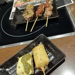焼鳥と博多名物野菜巻串 焼きんしゃい - 