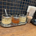 豚骨 蒼翔 - 卓上の調味料類
