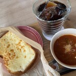 shugasupottokohi - 舞茸和野泽菜的克罗克穆斯套餐 1600日元