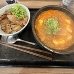 カルビ丼とスン豆腐専門店 韓丼 所沢けやき台店 - 