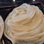 まさか - ピカピカのうどんでしょう～！