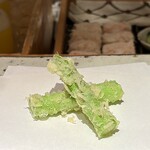 天ぷら 元吉 - アスパラガス（宇都宮産）