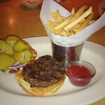 The Cheesecake Factory Honolulu - 