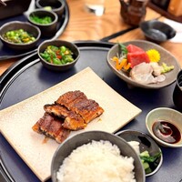 うなぎ四代目菊川 ヒルトンプラザウエスト大阪店 - 