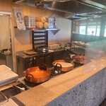 田里津庵 - 揚げ物の調理場