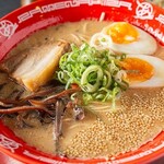 酒処あきら - 料理写真:豚骨ラーメン