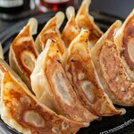 酒処あきら - 料理写真:餃子