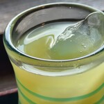 山の茶屋 楽水 - シークワーサーのジュース