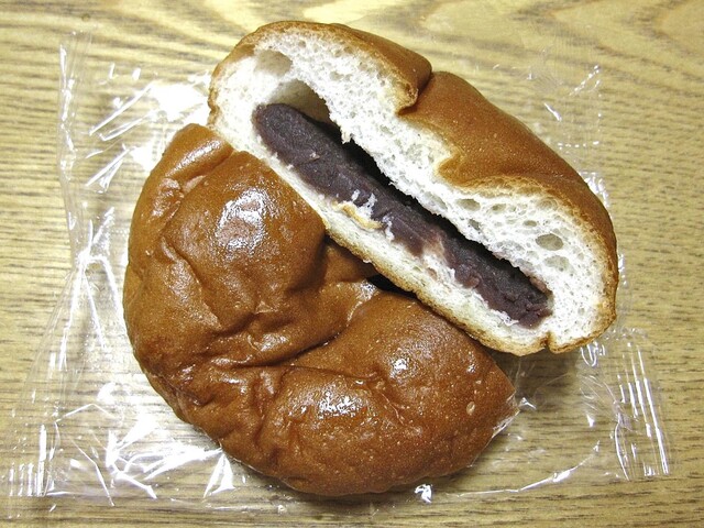 三石屋 - 只見（パン）の写真