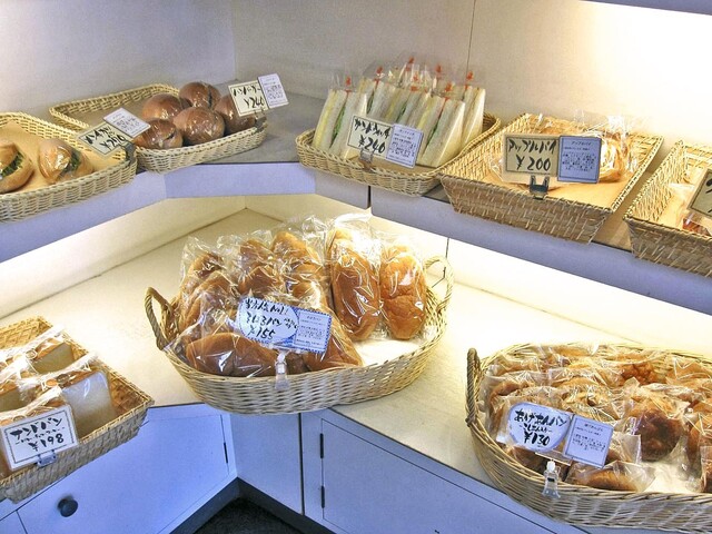 三石屋 - 只見（パン）の写真