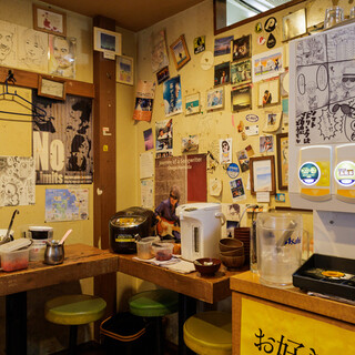 ランチ各１０００円。ご飯、卵、ソフトドリンクもおかわり自由！