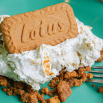 BUY ME STAND MATSUSAKA