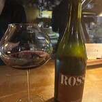 BLU - ワインのお名前頭に残っておりませんがジャスミンでした