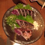 大黒堂 - カツオの塩タタキ（味変たれ付き）