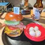 World Burger 新潟駅前店 - 