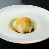 バニラ大福～黒蜜ソース～